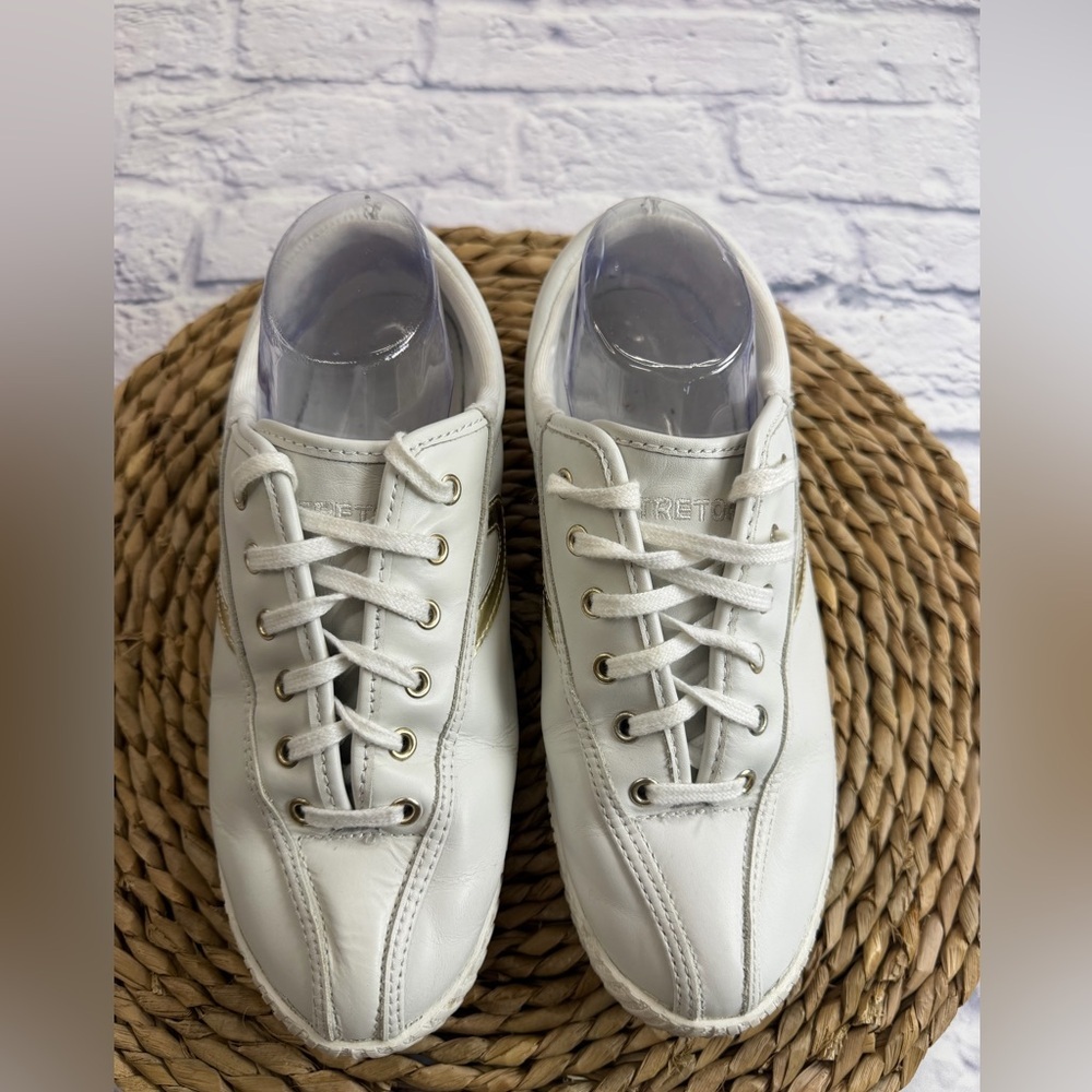 Tretorn Classic White Women's Sneakers with Gold Logo. Size 9. Fashion Sneakers.
